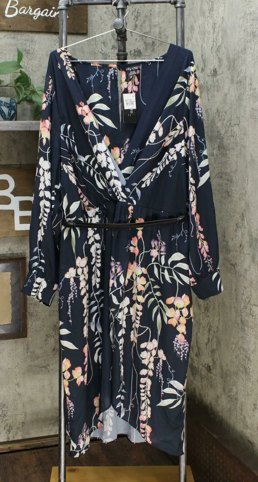 City Chic Women's Trendy Plus Size Floral Vine Dress Navy XXL (24W)