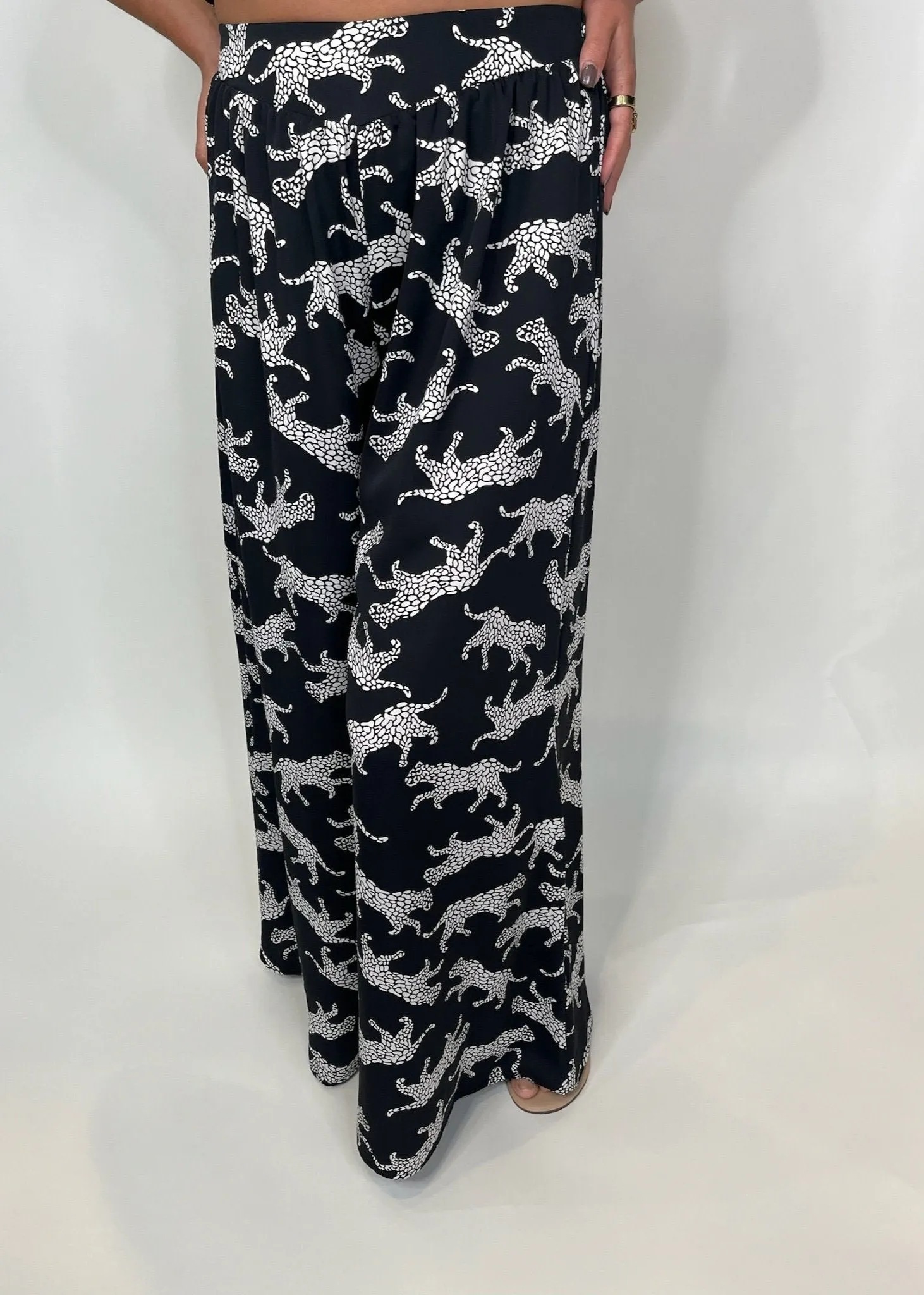 KLD Printed Wide Leg Animal Pant Black
