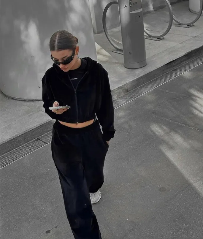 Street Style Long-Sleeve Hooded Zip-Up Jacket and Elastic Waist Pants Casual Two-Piece Set.W-240812-2