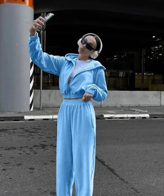 Street Style Long-Sleeve Hooded Zip-Up Jacket and Elastic Waist Pants Casual Two-Piece Set.W-240812-2