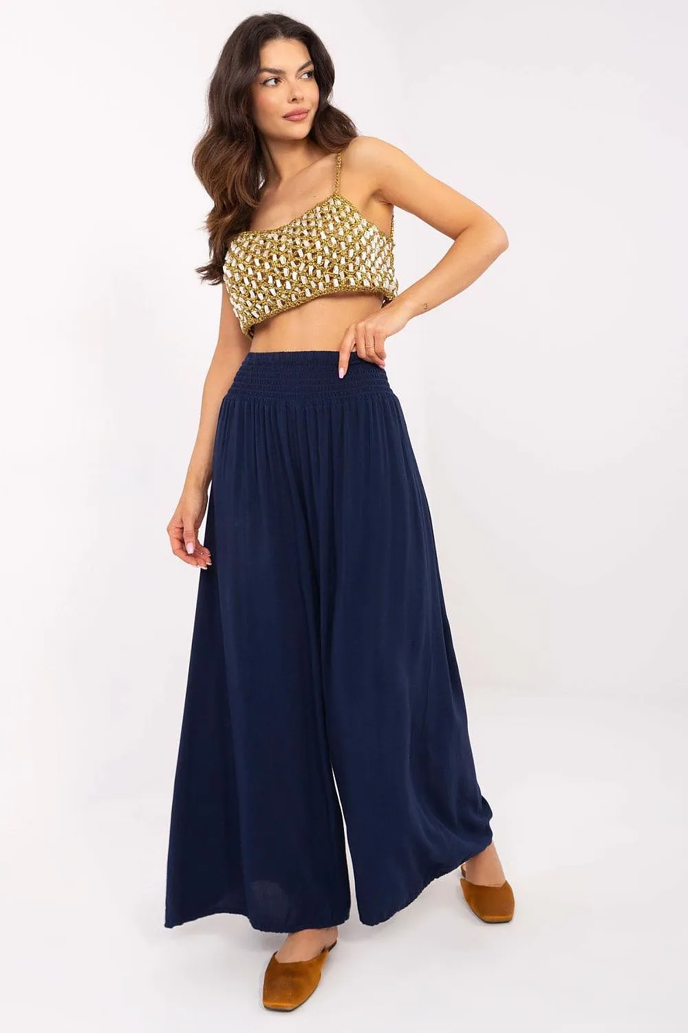 Women casual style wide leg pants