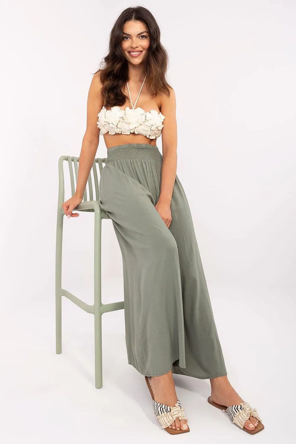 Women casual style wide leg pants