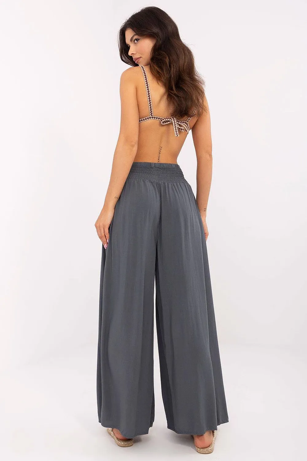 Women casual style wide leg pants