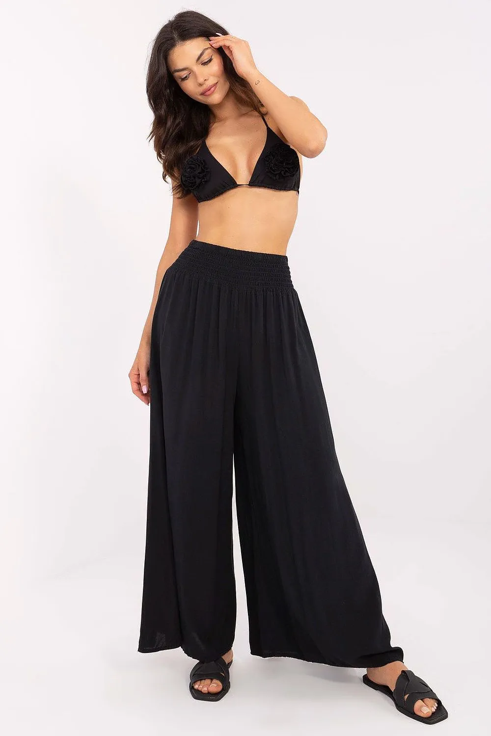 Women casual style wide leg pants