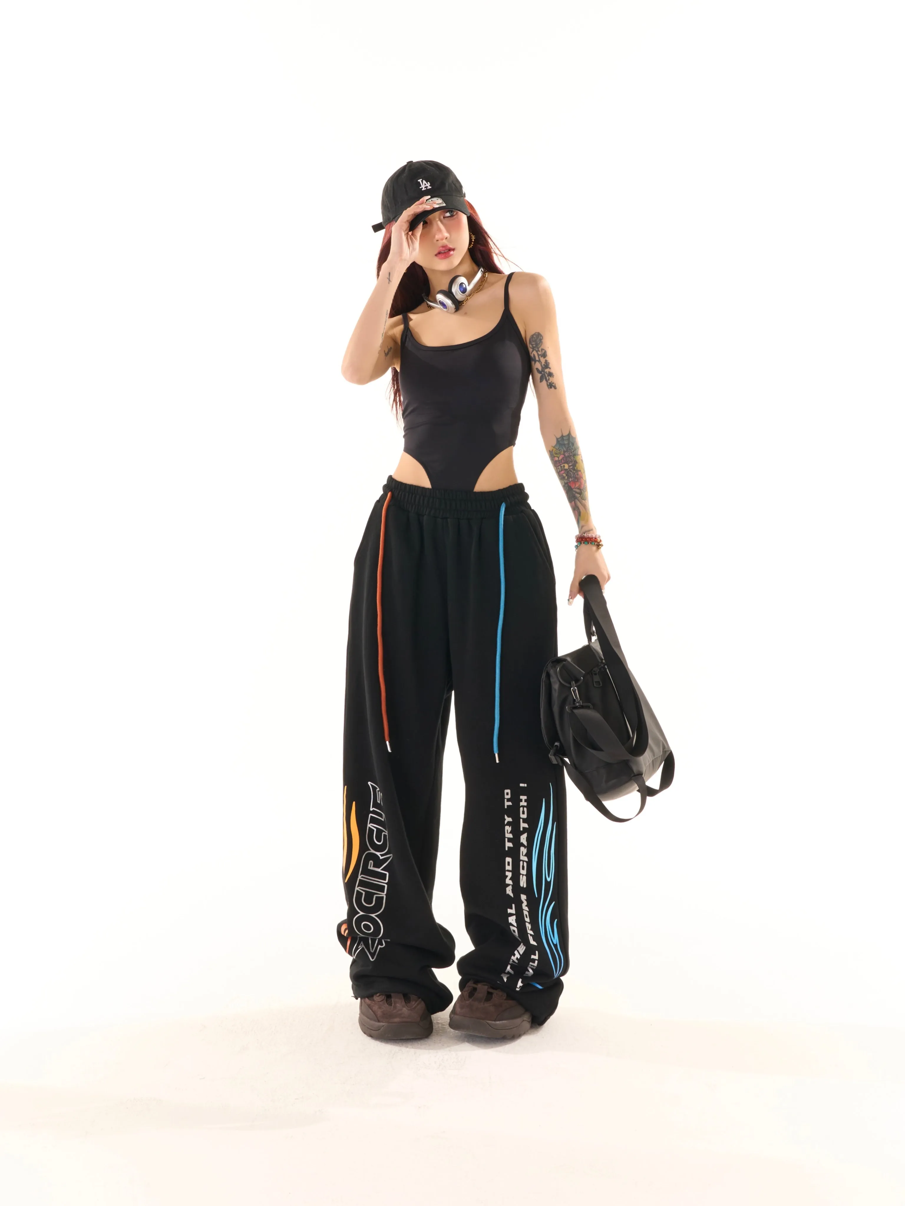 Zerocircle Black Wide-Leg Graphic Image Design High Waist Straight Leg Baggy Sweat Pants